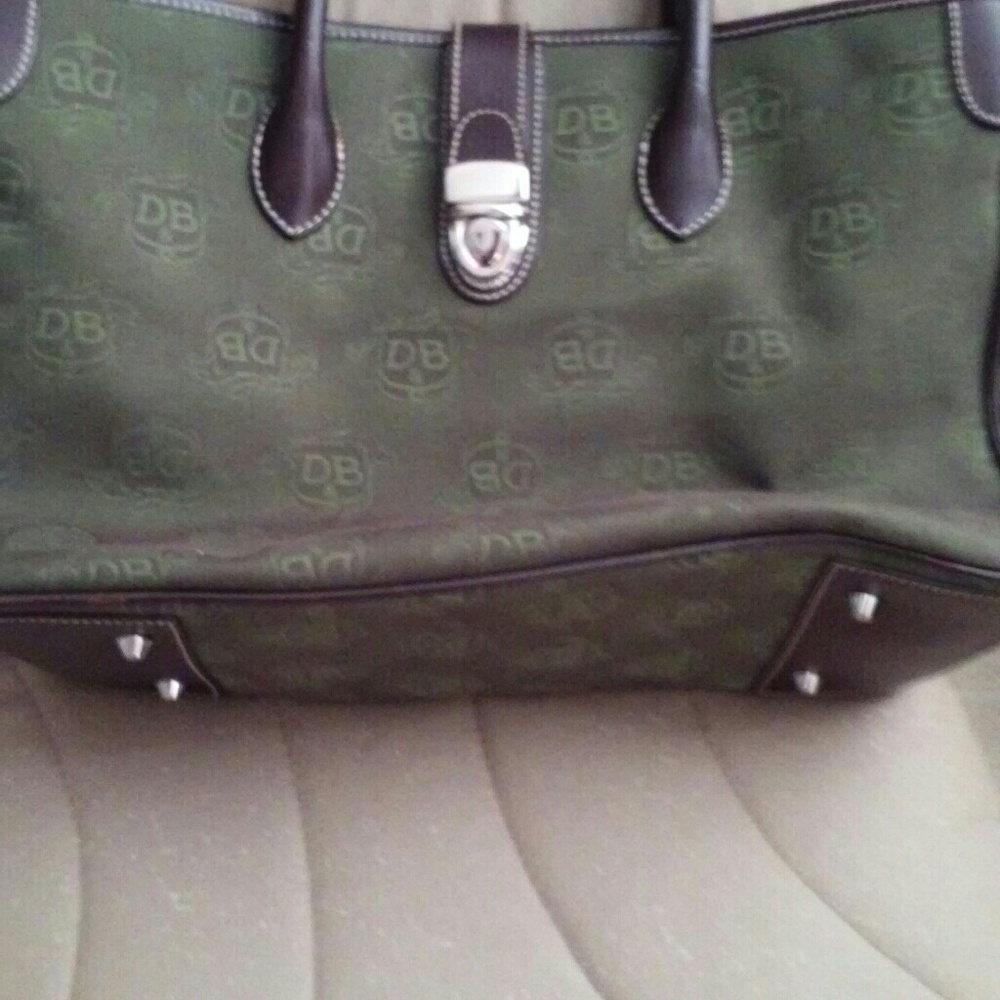 Dooney Bourke purse